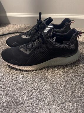 Adidas Alphabounce